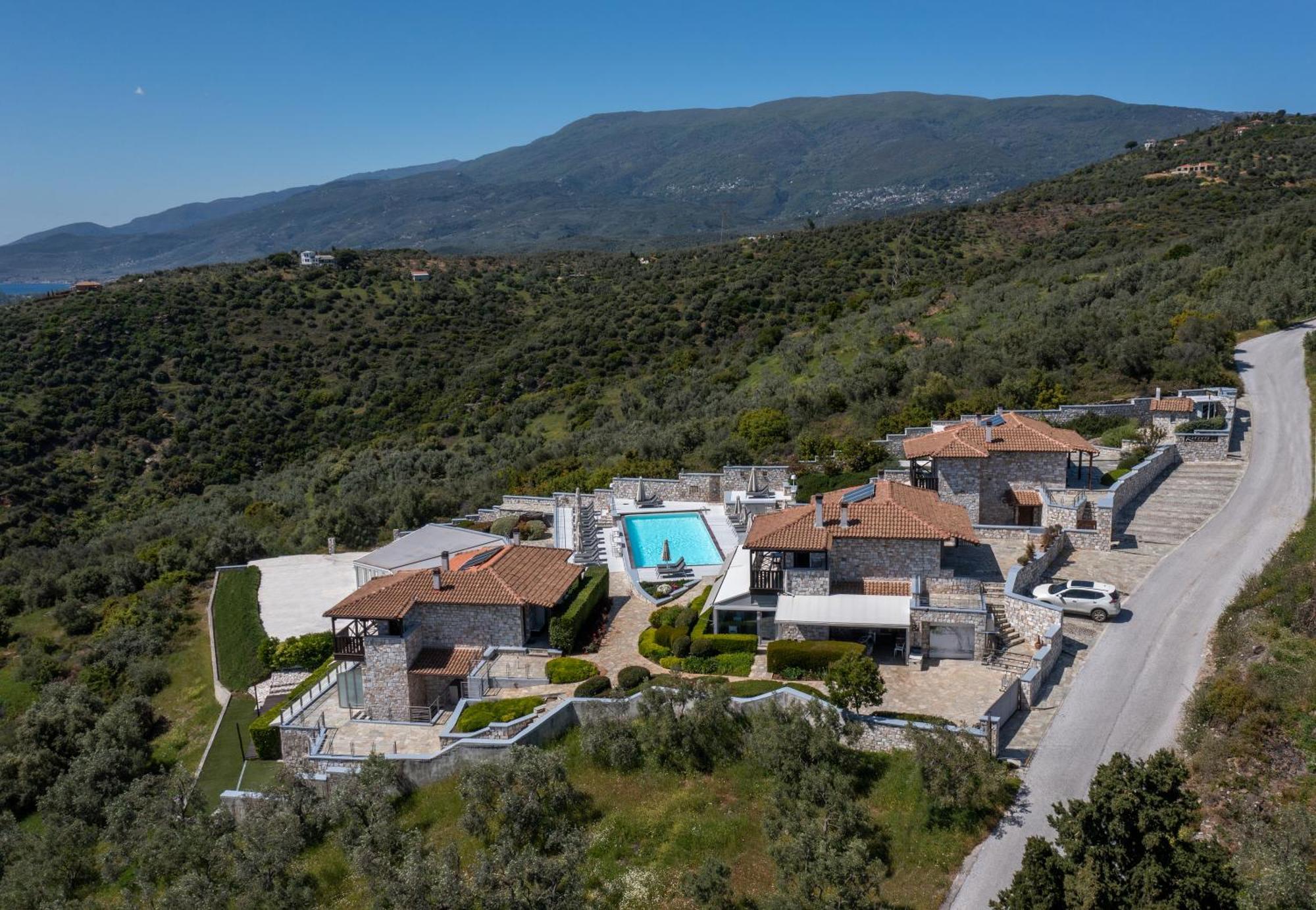 Karavia Lux Inn Afissos Exterior foto