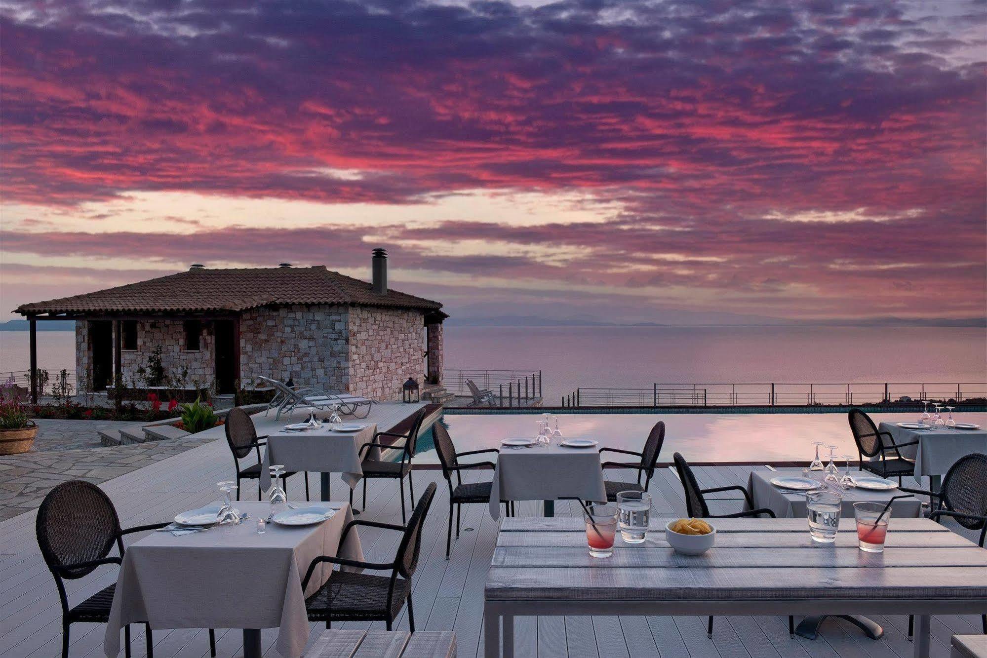 Karavia Lux Inn Afissos Exterior foto